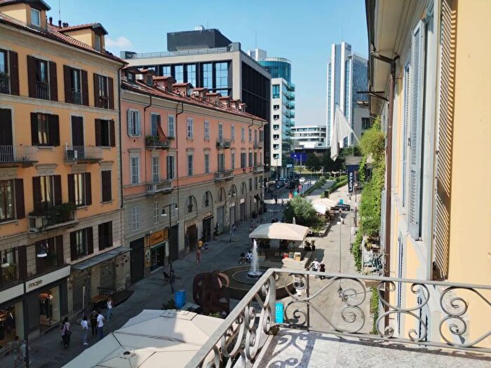 Appartamento monolocale in affitto in Corso Como, Garibaldi Corso Como, Milano