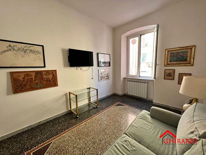 Appartamento bilocale in affitto in Via Andrea del Sarto, Sestri Ponente, Genova
