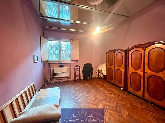 Appartamento trilocale in vendita in Via Magenta, Firenze