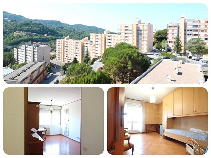 Appartamento quadrilocale in vendita in Via Albinoni, Genova