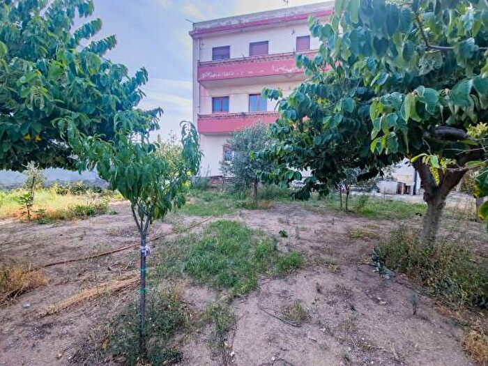 Appartamento trilocale in vendita in Via Nazionale Occhio di Pellaro, Reggio Calabria