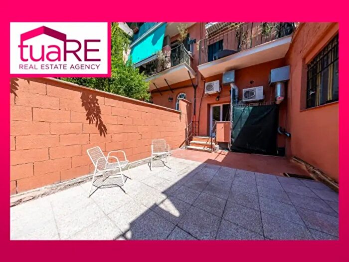 Appartamento con 6 locali in vendita in Via Giuseppe Garibaldi, Roma