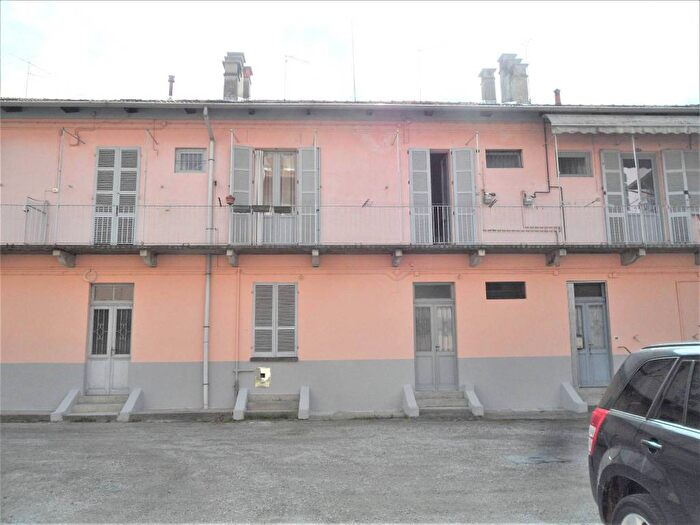 Appartamento bilocale in affitto in Viale Duca dAosta, Centro, Borgosesia