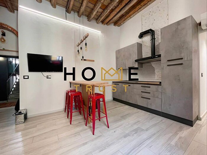 Appartamento bilocale in affitto in Via Felice Casati, Buenos Aires, Milano