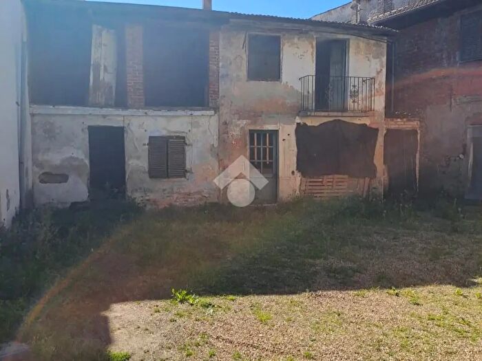 Casa bilocale in vendita in Via Giordano, Cirie