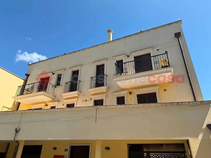 Appartamento bilocale in vendita in Via Don Luigi Sturzo, Crispiano