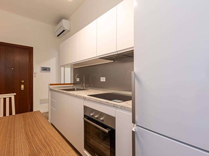 Appartamento bilocale in affitto in Via Vittorio Scialoia, Affori, Milano