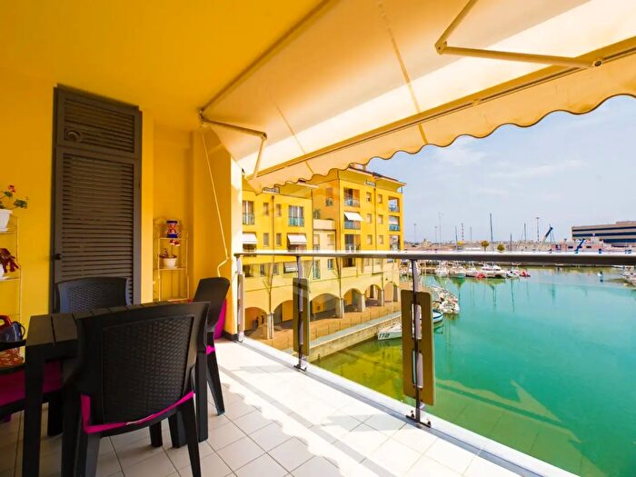 Appartamento con 6 locali in vendita in Via Cibrario, Genova
