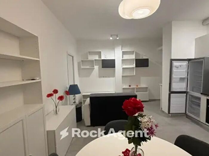 Appartamento bilocale in affitto in Milano