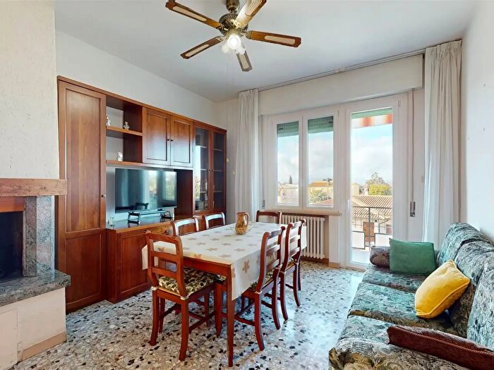 Casa trilocale in vendita in Via Casevecchie, Foligno