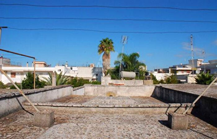 Casa quadrilocale in vendita in Via Solferino, PresicceAcquarica