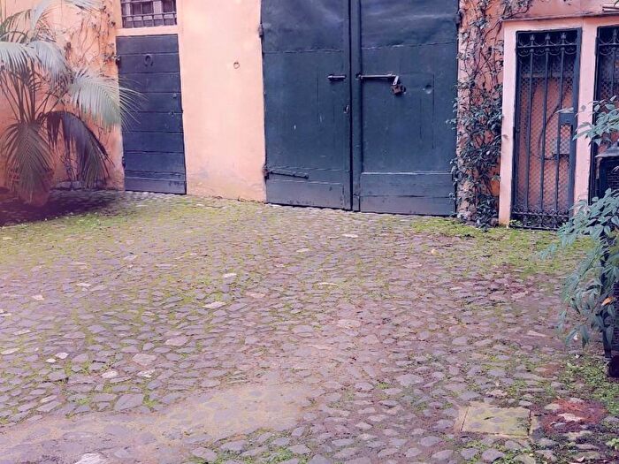 Appartamento monolocale in affitto in Via del Gesù, Pantheon, Roma