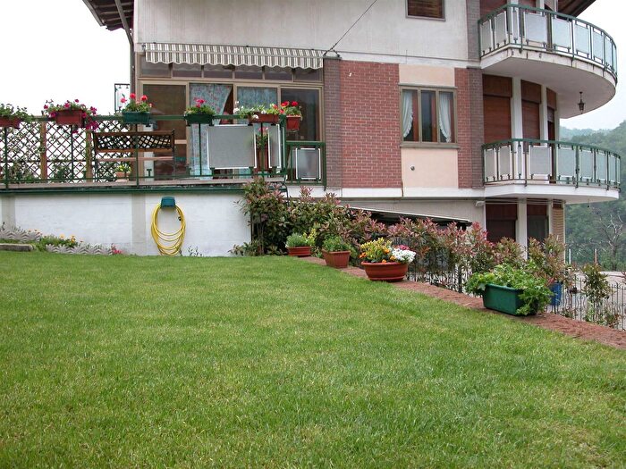 Appartamento trilocale in vendita in Borgata Maddalena Giaveno, Giaveno