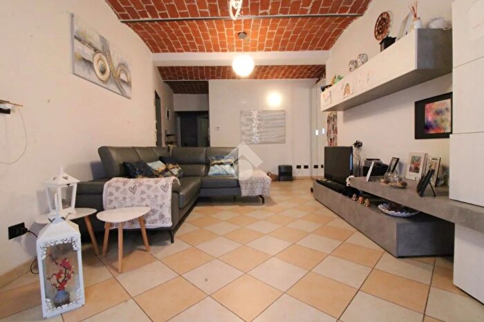 Appartamento quadrilocale in vendita in Via Camillo Benso Conte di Cavour, Bistagno