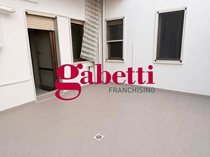 Appartamento monolocale in affitto in Via S S Cosma e Damiano, San Nicola la Strada
