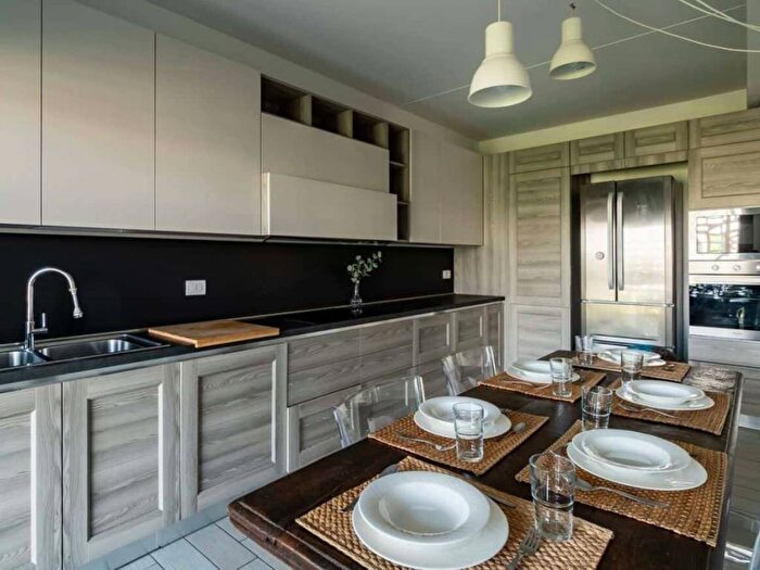Appartamento con 5 locali in affitto in Via Marco Fabio Quintiliano, Viale Ungheria Mecenate, Milano