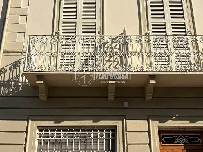 Casa con 5 locali in vendita in Via SantAndrea, Viareggio