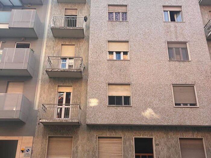 Appartamento trilocale in affitto in Via Exilles, Parella, Torino