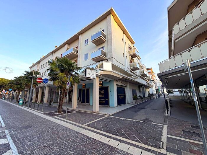 Appartamento trilocale in affitto in Via dello Storione, Lido Centro Ovest, Jesolo