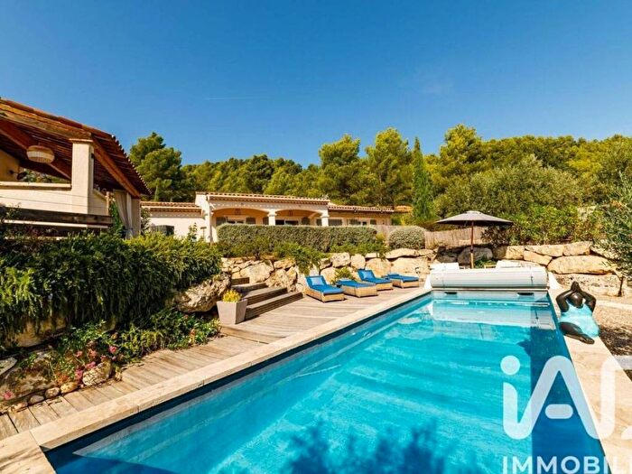 Casa con 6 locali in vendita in Callas