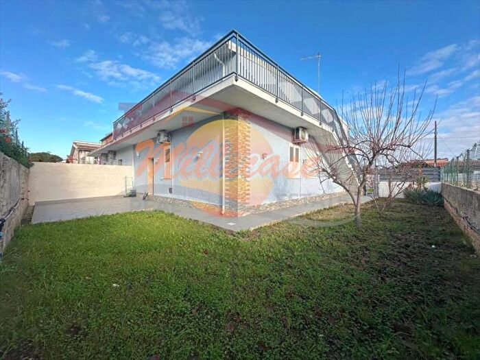 Appartamento bilocale in affitto in Via del Fagiano, Carrozziere Sacramento, Siracusa