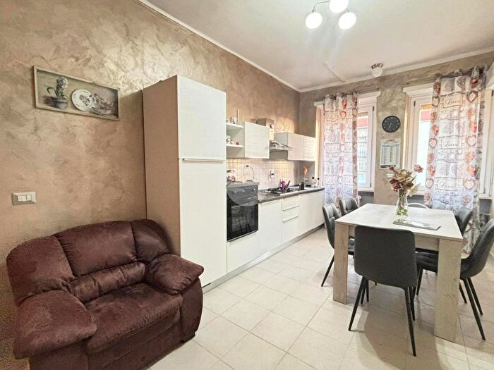 Appartamento bilocale in vendita in Corso Grosseto, Torino