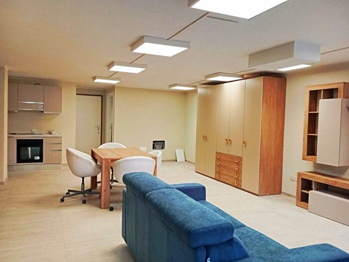 Appartamento monolocale in affitto in Via Carducci, Centro Storico, Terni