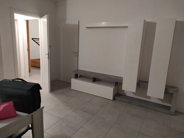 Appartamento trilocale in affitto in Centro, Bovolone