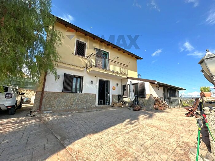 Casa con 7 locali in vendita in Contrada Pantaleo Snc, Misilmeri