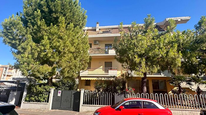 Appartamento quadrilocale in vendita in Via Ponchielli, San Benedetto Del Tronto