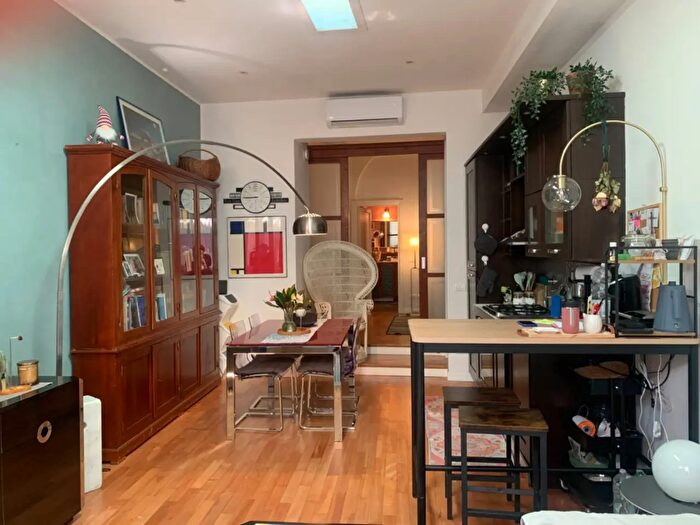 Appartamento trilocale in vendita in Via di Malavolta, Firenze