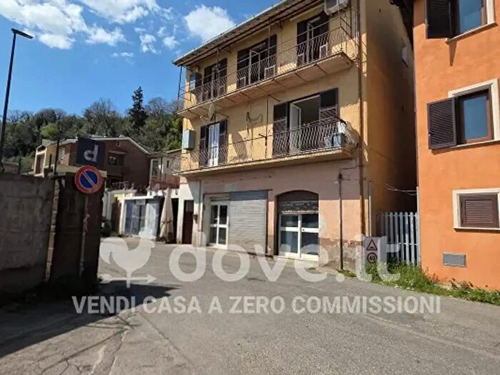 Appartamento bilocale in vendita in Via del Crocifisso, Genazzano