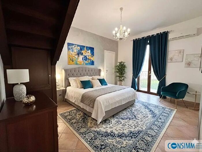 Casa con 6 locali in vendita in Via Gubernatis, Agrigento