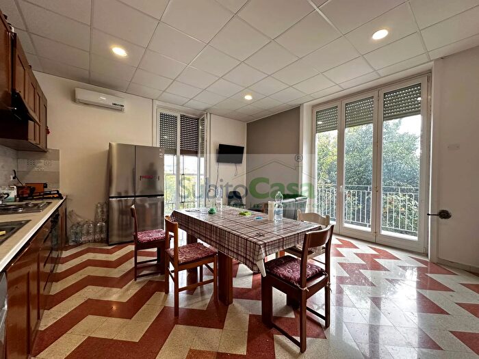 Appartamento con 5 locali in vendita in Via Erasmo Piaggio, Chieti