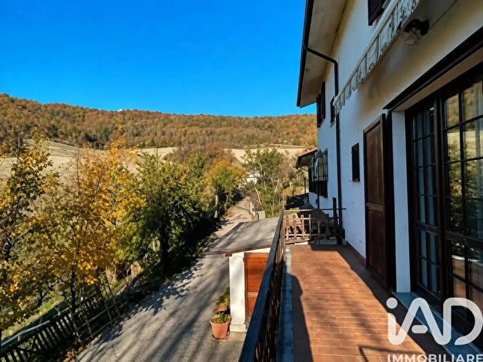 Casa con 19 locali in vendita in Frazione San Paolo, Rocca Susella