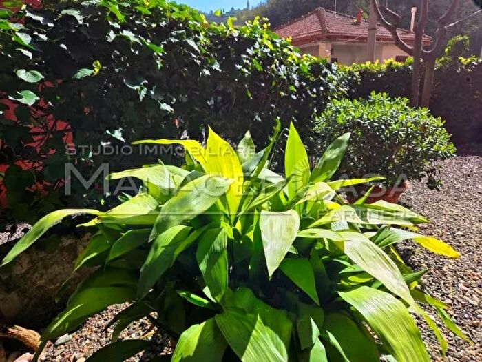 Appartamento con 5 locali in vendita in Via Val di Sole, Rapallo