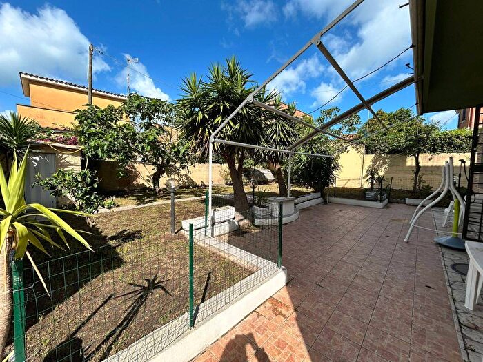 Appartamento quadrilocale in affitto in Via delle Tamerici, Lido di Cincinnato Sirene, Anzio