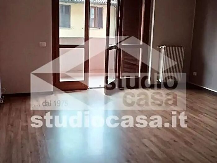 Appartamento trilocale in vendita in Corso Garibaldi, Seveso