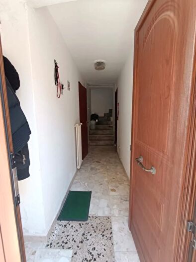 Appartamento con 5 locali in vendita in Via Carlo AlbertoLauria, Lauria