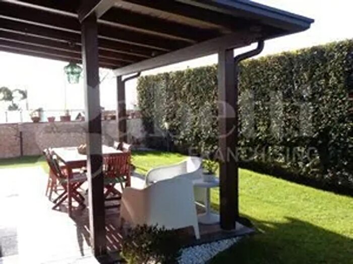 Casa con 5 locali in vendita in Via Acque Munzone, Mascalucia