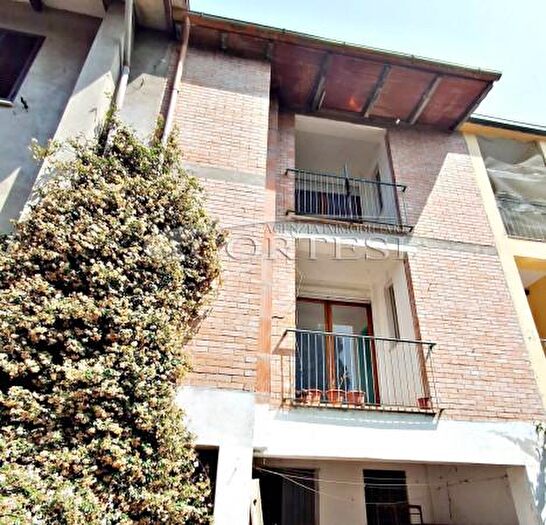 Casa con 6 locali in vendita in Via Bologna Ponte Valleceppi, Perugia