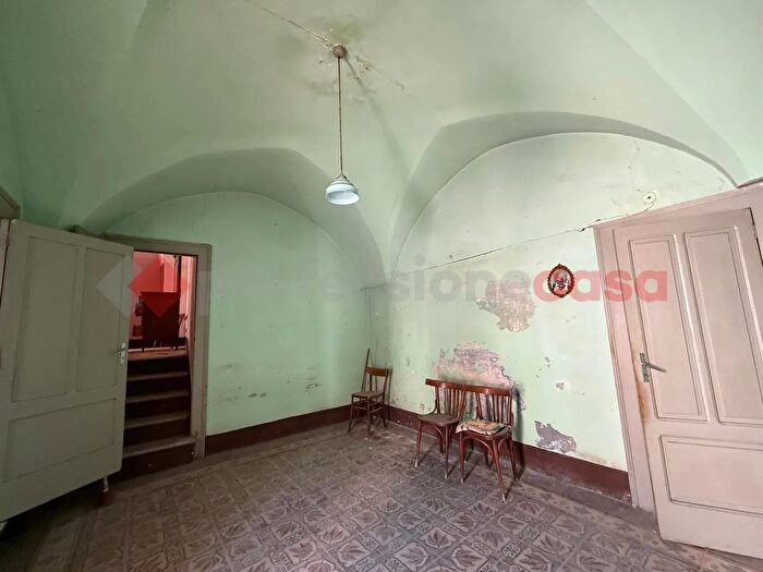 Appartamento con 7 locali in vendita in Via Senatore Lacaita, Manduria