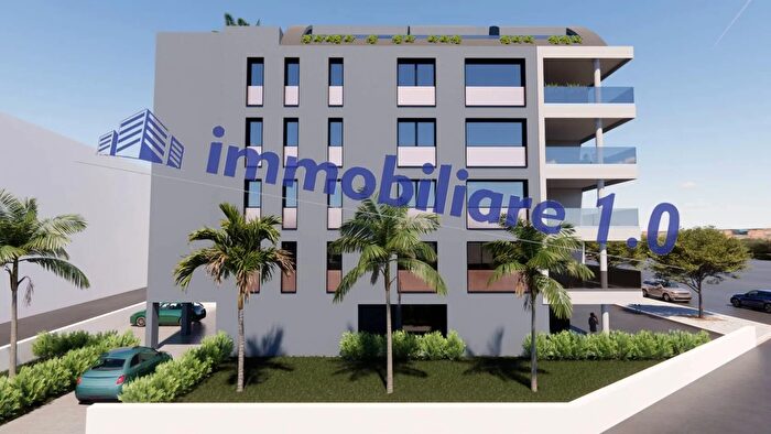 Appartamento con 5 locali in vendita in Via Gaetano Lotto Martino Alcamo, Alcamo