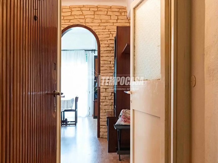 Appartamento bilocale in vendita in Via Santo Stefano, Lurago DErba