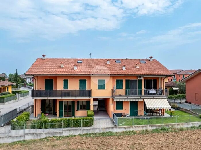 Appartamento quadrilocale in vendita in Via Sant'Anna, Marene