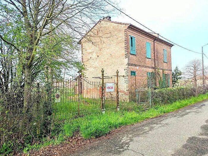 Casa trilocale in vendita in Via Angelo Cignoli Voghera, Voghera