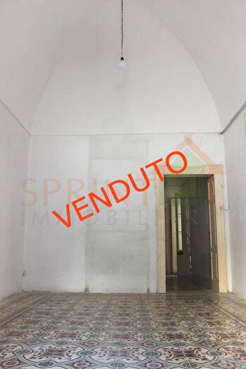 Casa trilocale in vendita in Via Roma, Monopoli