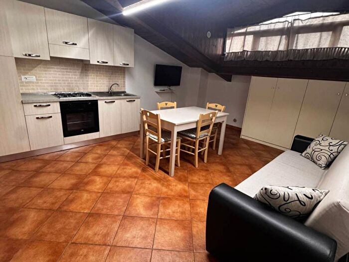 Casa bilocale in affitto in Via Lorenza Anania, Catanzaro Lido, Catanzaro