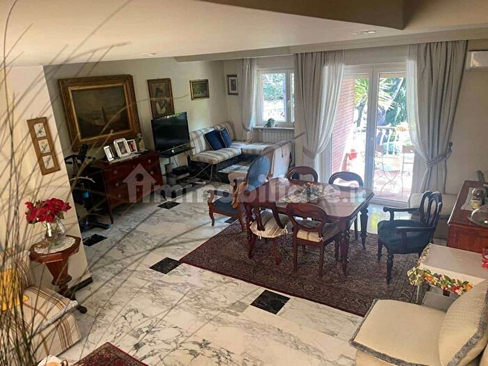 Appartamento quadrilocale in affitto in Via Comano, Nuovo Salario, Roma
