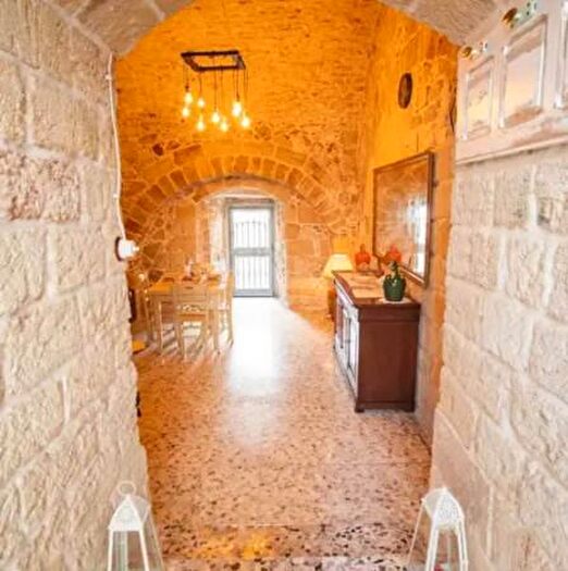 Appartamento trilocale in vendita in Via Pietro Micca, Carovigno